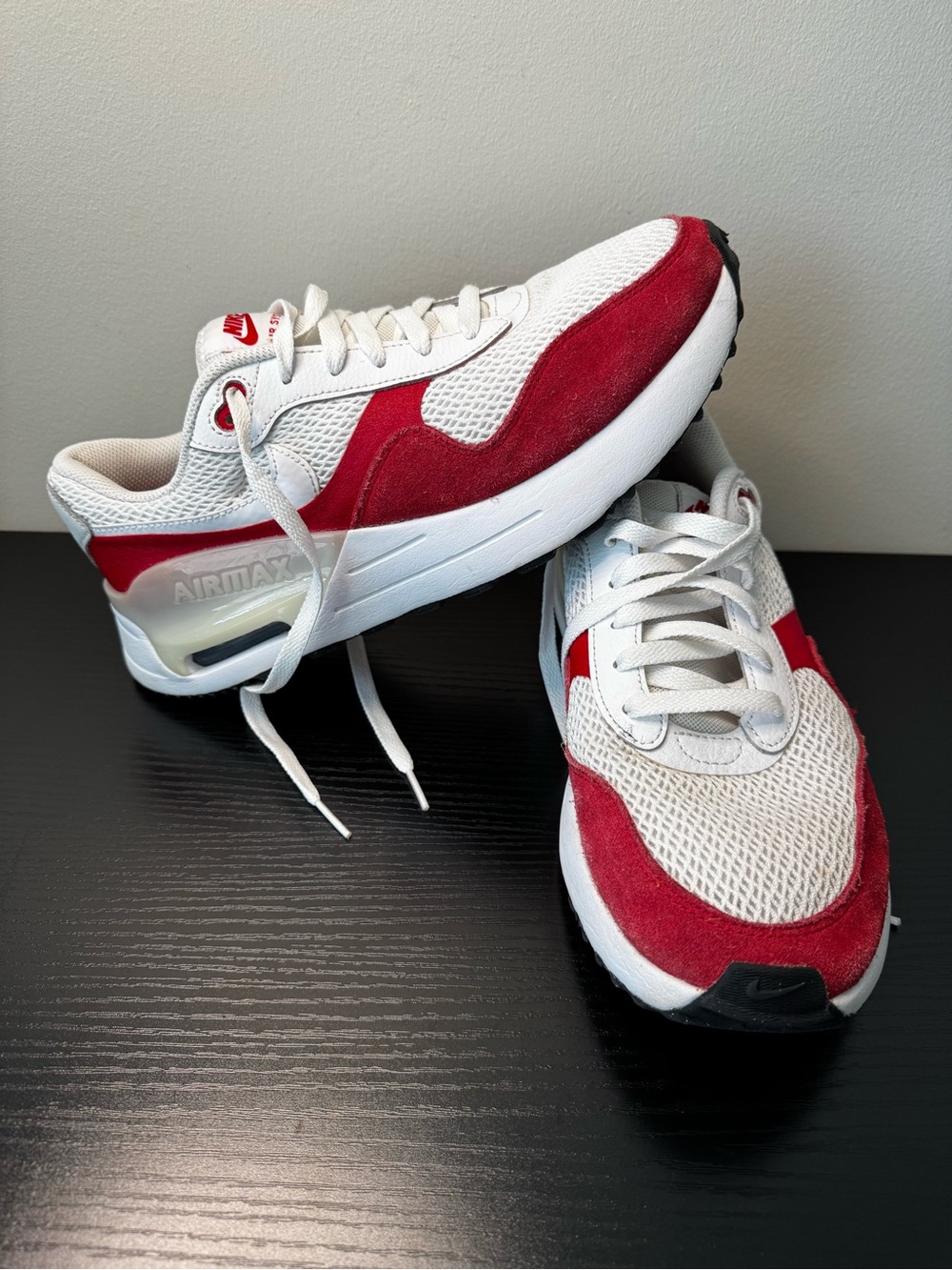 Nike Air Max Sneakers - White & Red